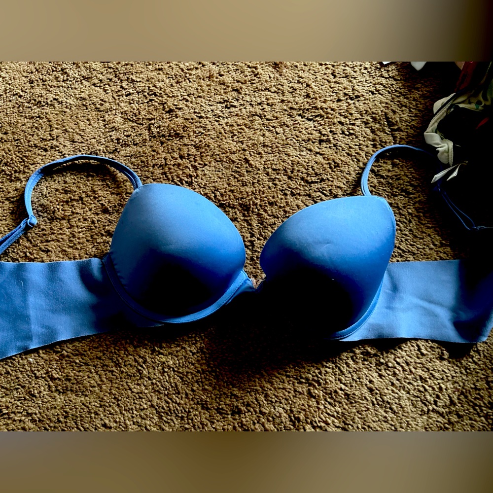 Victoria secret blue bra 34B